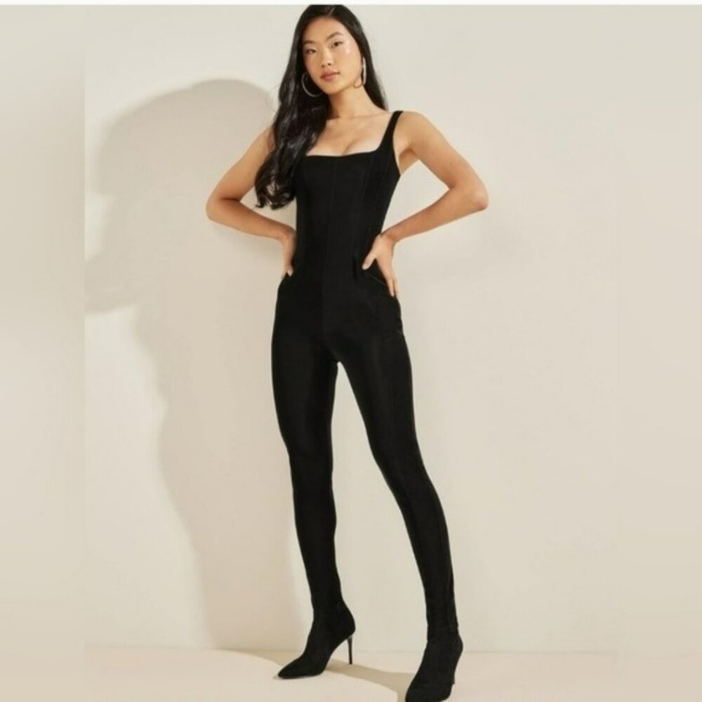 NWT Guess Women's Jet Black Sleeveless SL Cole Jumpsuit Catsuit Size XL
